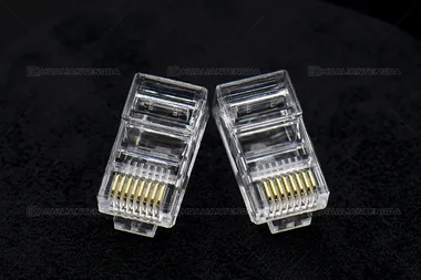 Cat5e UTP RJ45 Plug — Premium-Grade PC / 超五类非屏蔽水晶头 · 特级胶料