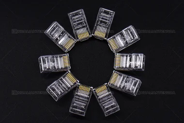 Cat5e UTP RJ45 Plug — Premium-Grade PC / 超五类非屏蔽水晶头 · 特级胶料